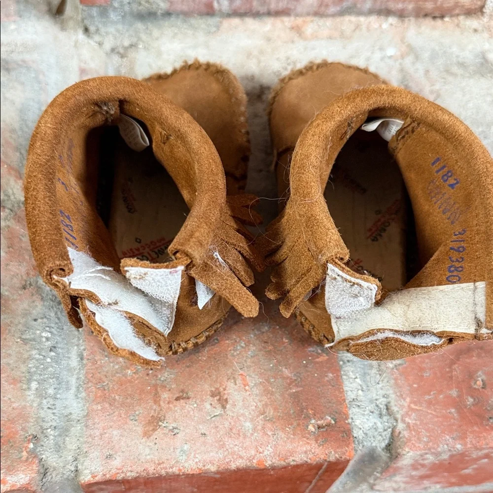 Minnetonka Fringe Kids Moccasins